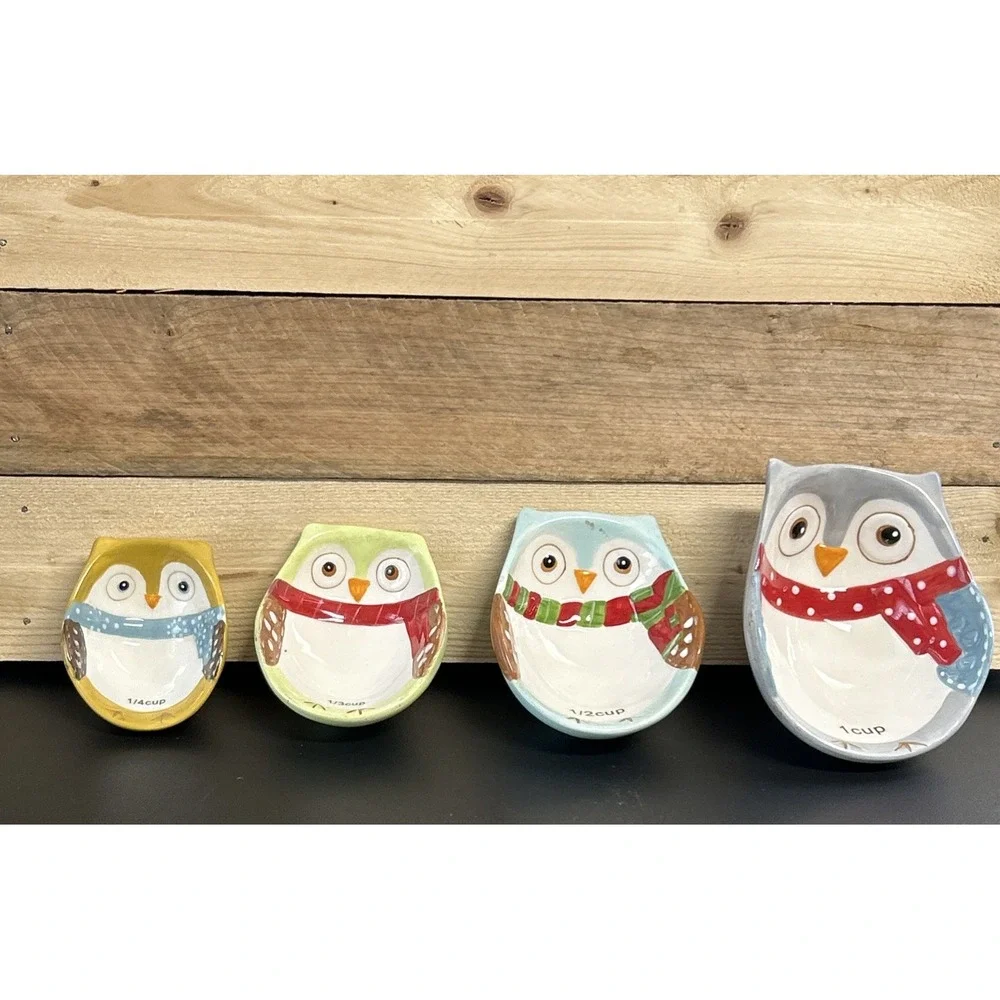 Boston Warehouse Trading Co Owl Measuring Cups Set of 4 Gently Used Nesting